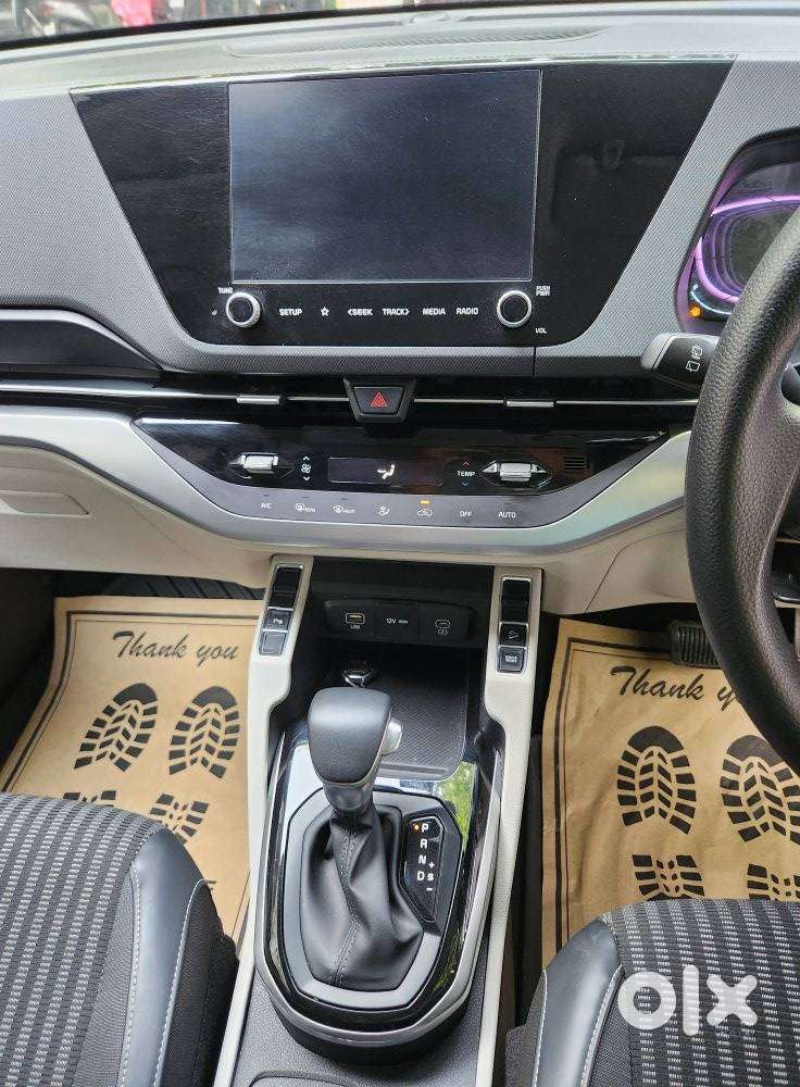Kia Carens Prestige Plus (o) 1.5 Turbo Petrol Dct 7-seater, 2025, Pe..