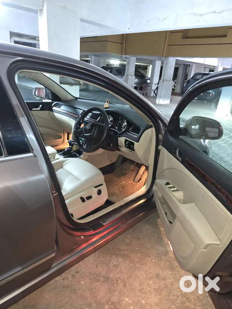 Skoda Superb 2013 Diesel Well Maintained
