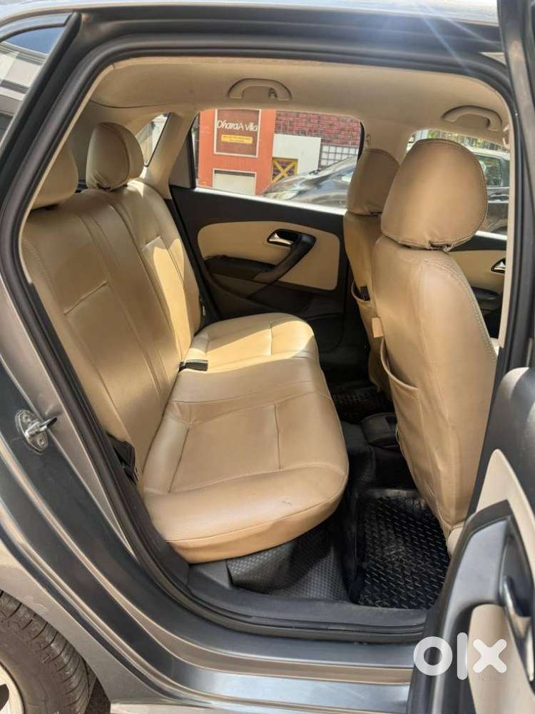 Volkswagen Polo 2009-2013 Petrol Highline 1.6l, 2011, Petrol