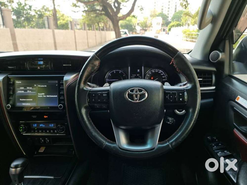 Toyota Fortuner Legender 4x2 At 2.8, 2022, Diesel