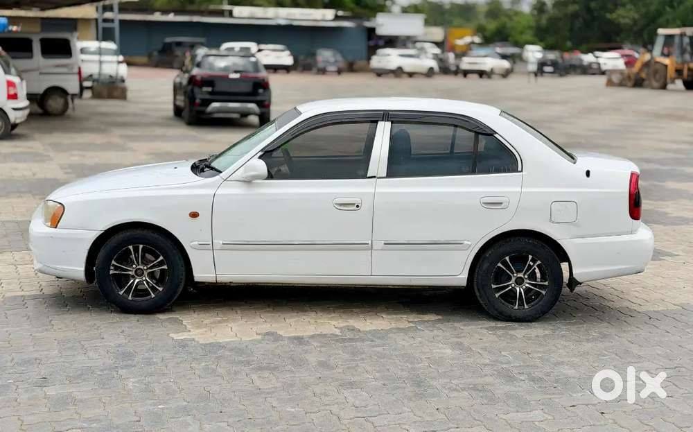 Hyundai Accent 1.5 Gle 2011 Petrol Cng