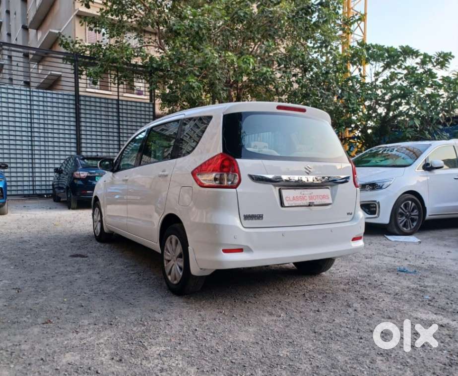 Maruti Suzuki Ertiga Vxi At Petrol, 2018, Petrol