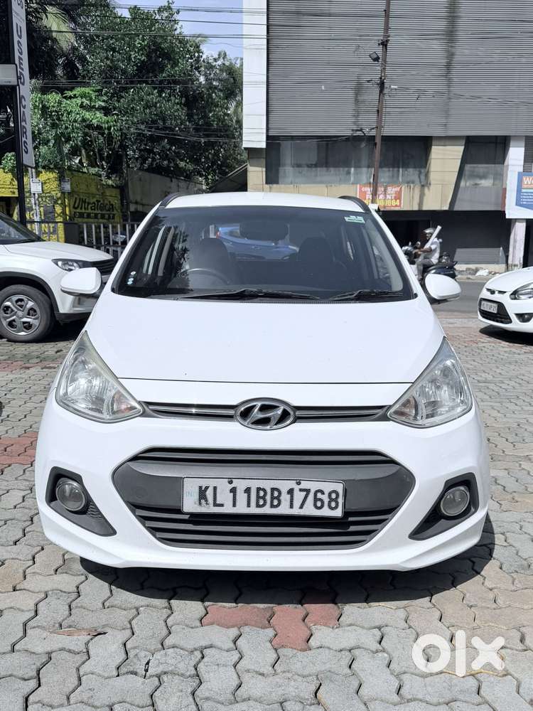 Hyundai Grand I10 At Asta, 2015, Petrol