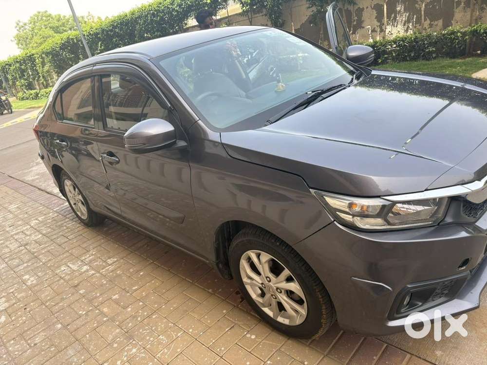 Honda Amaze Petrol Well Maintained