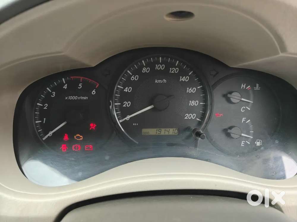 Toyota Innova Diesel 2.5 Manual 2013