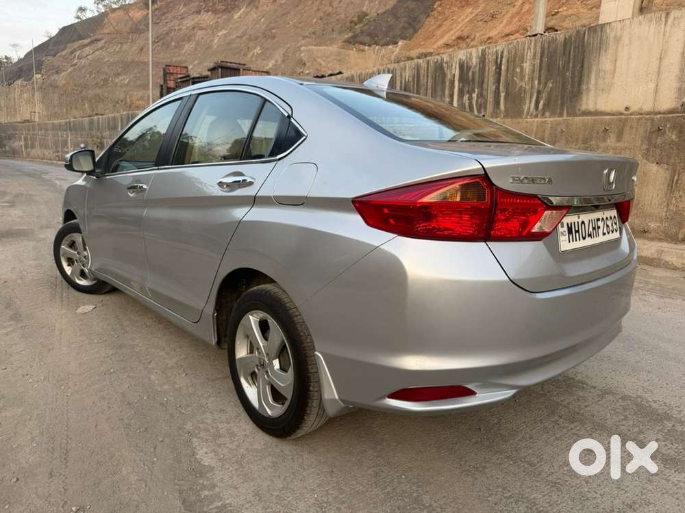 Honda City Hybrid 2016