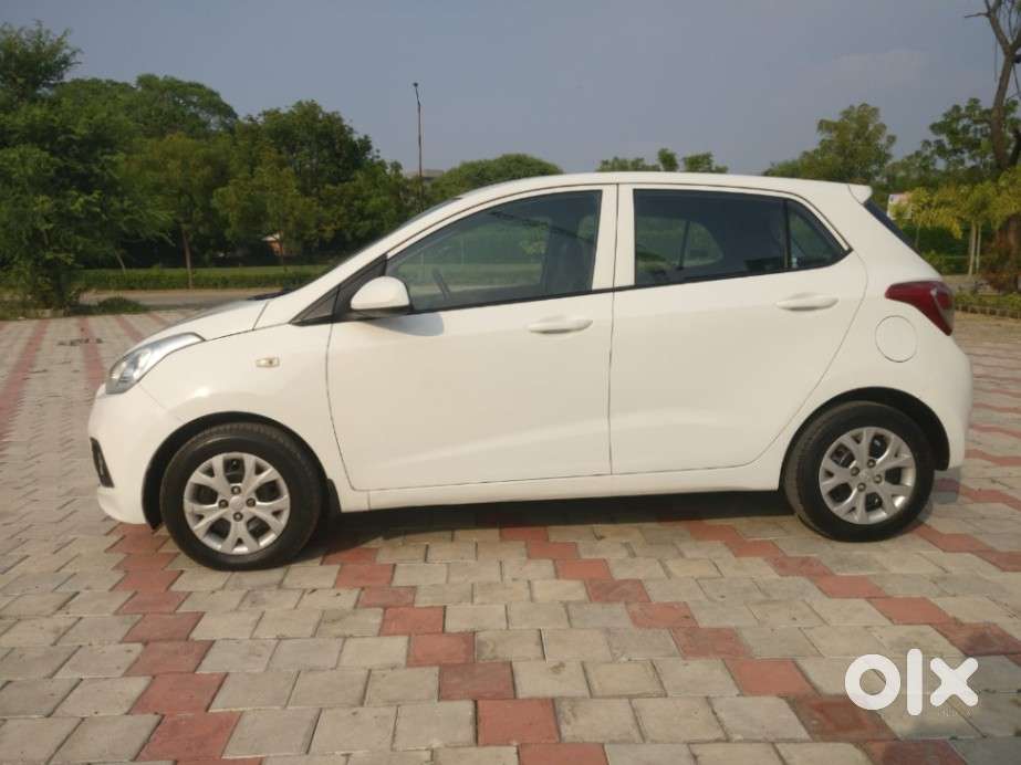 Hyundai Grand I10 2013-2016 Sportz, 2014, Diesel