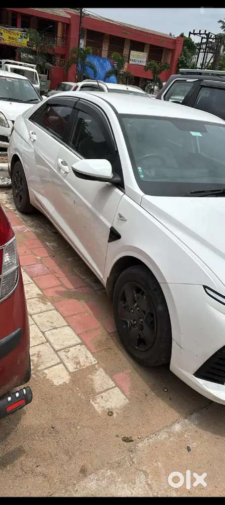 Hyundai Verna 1.5 Petrol 2024