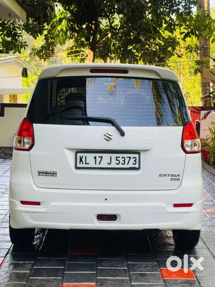 Maruti Suzuki Ertiga 2012 Diesel Zdi