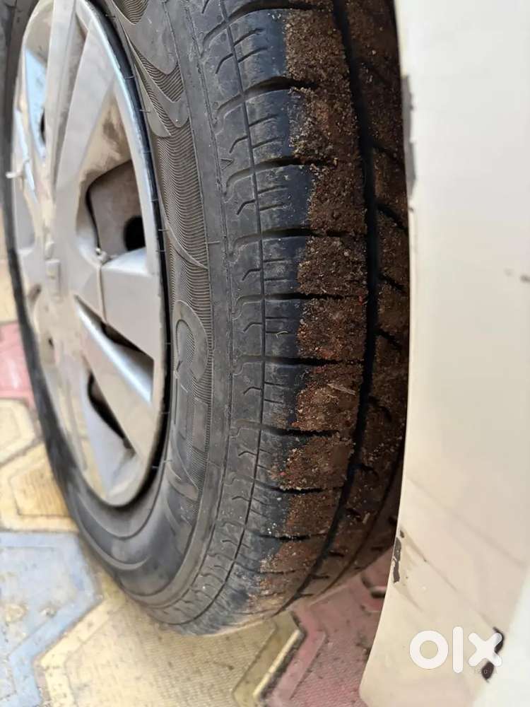 Maruti Suzuki Swift Dzire 2013 Diesel Well Maintained