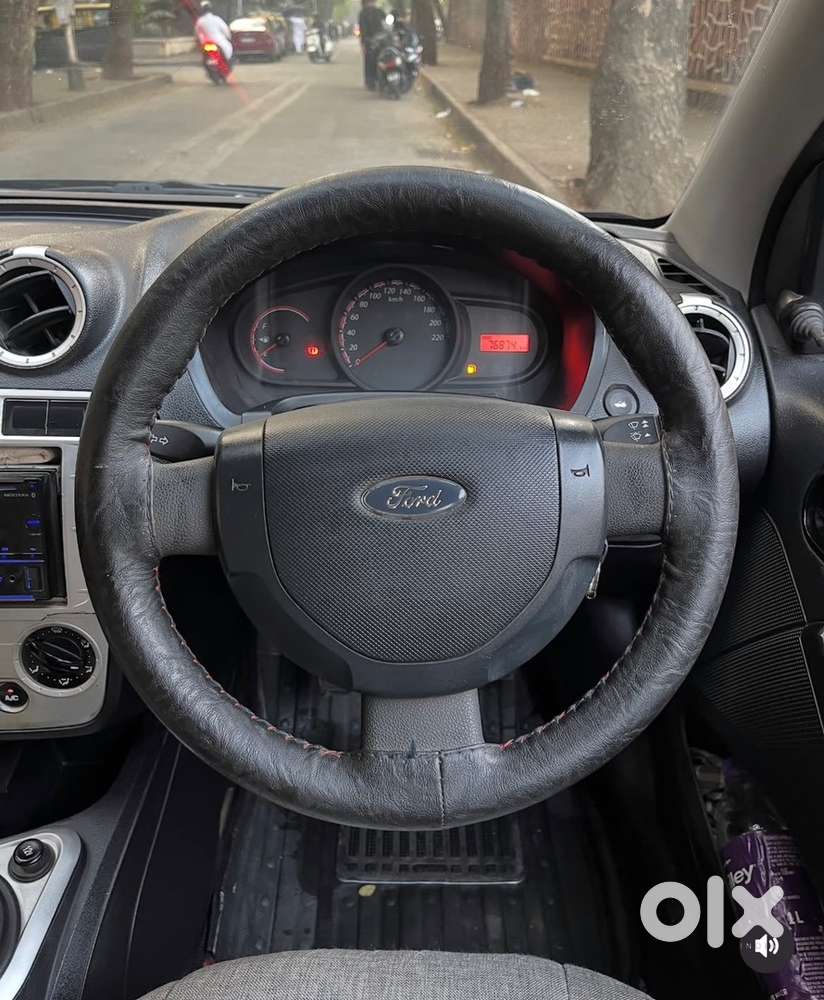 Ford Figo Petrol 2011
