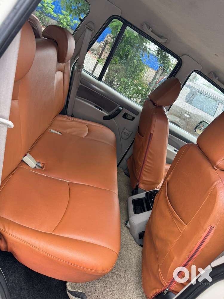 Mahindra Scorpio S6 Plus, 2017, Diesel