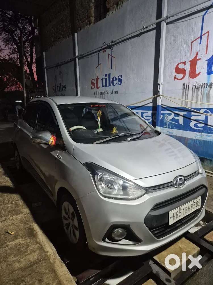 Hyundai Xcent 2016
