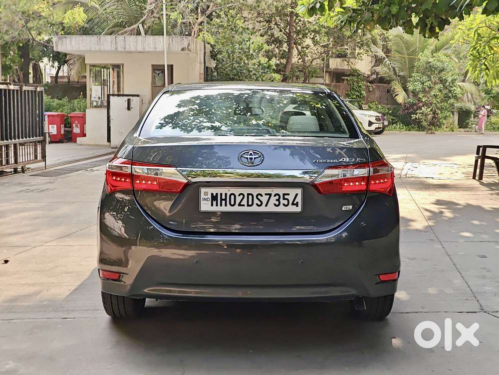 Toyota Corolla Altis 2010-2013 Gl, 2014, Petrol