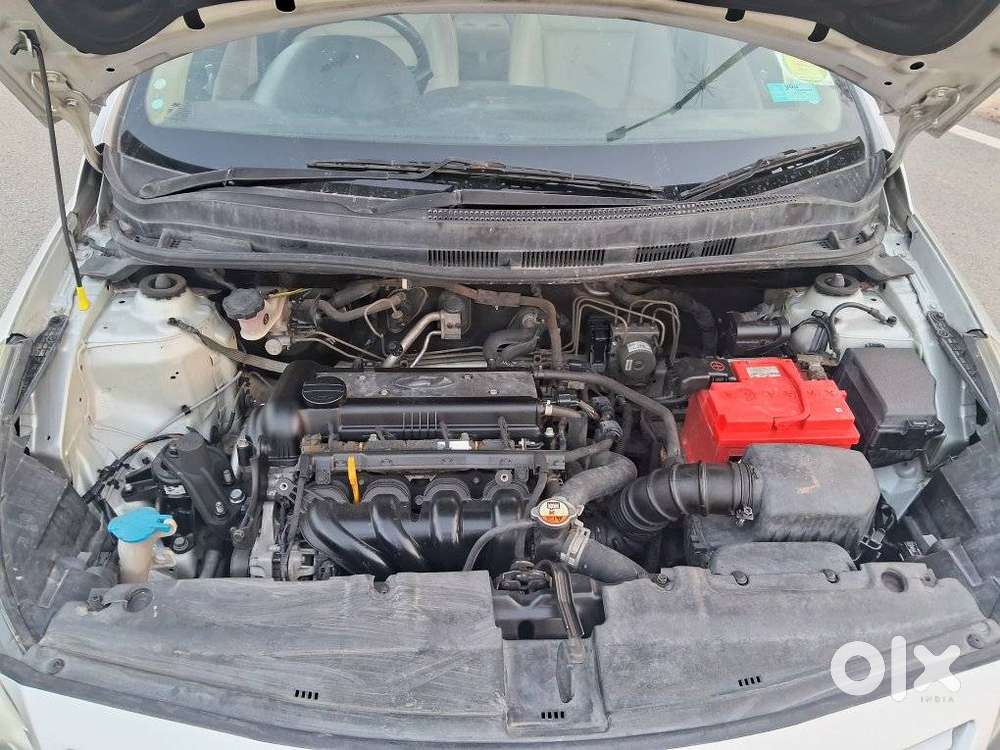 Hyundai Fluidic Verna 1.6 Vtvt Sx, 2015, Petrol