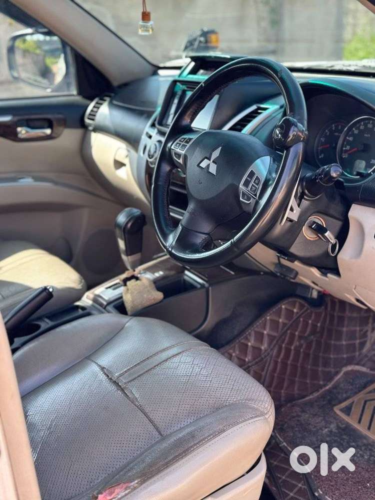 Mitsubishi Pajero Sport 2.5 Automatic, 2017, Diesel