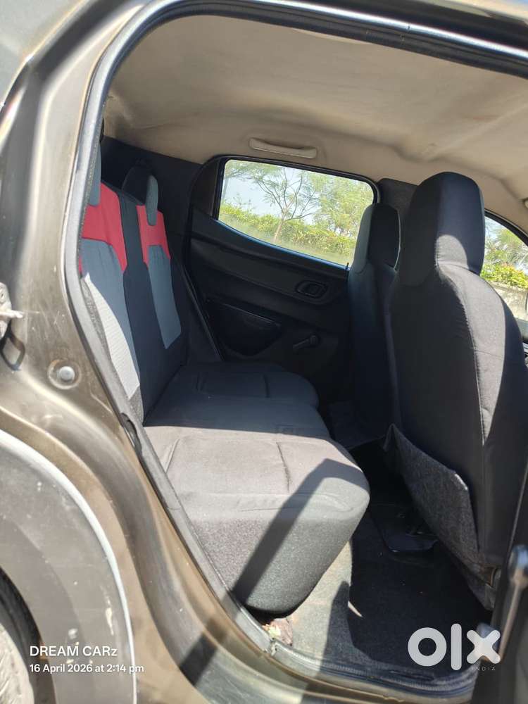 Renault Kwid Rxt Amt Climber (automatic), 2017, Petrol