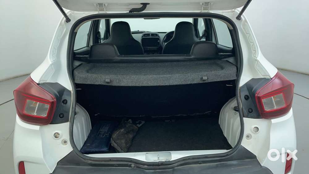 Renault Kwid 1.0 Rxt Amt, 2022, Petrol