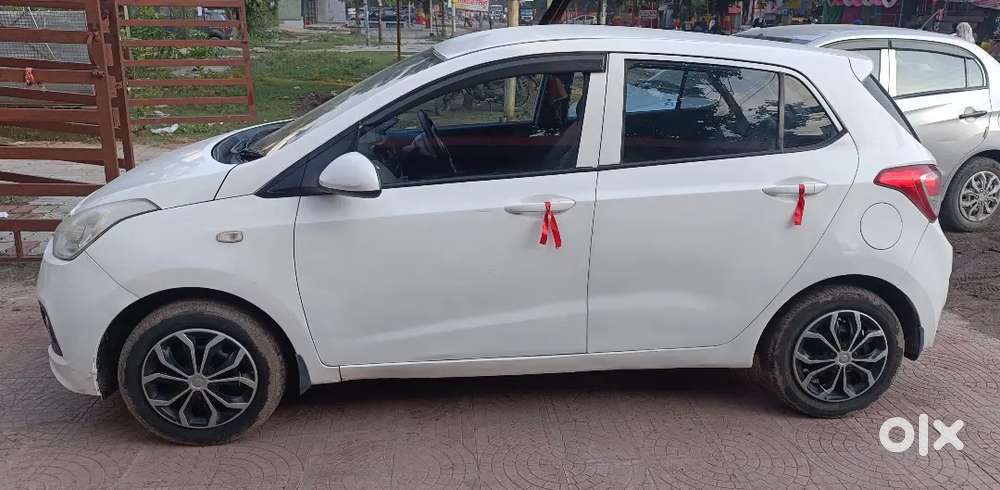 Hyundai Grand I10 Magna Petrol 2015