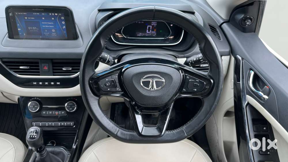 Tata Nexon Xz Plus Luxs, 2023, Petrol