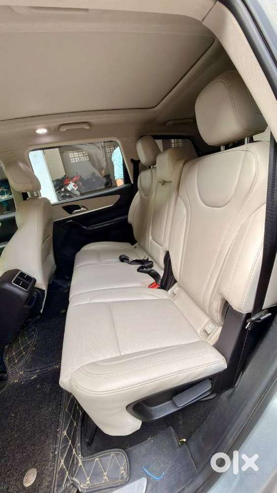 Mahindra Xuv700 2.2 Ax 7 Diesel At Luxury Pack Str, 2022, Diesel