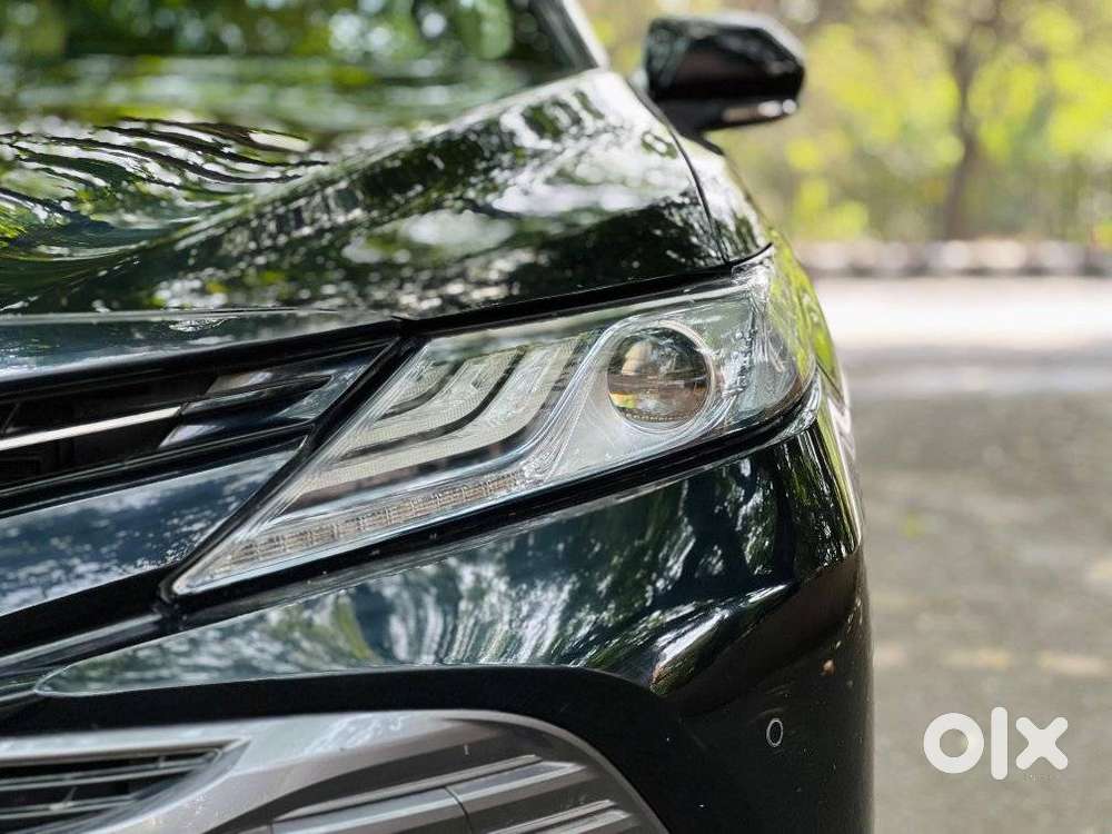 Toyota Camry Hybrid, 2019, Petrol