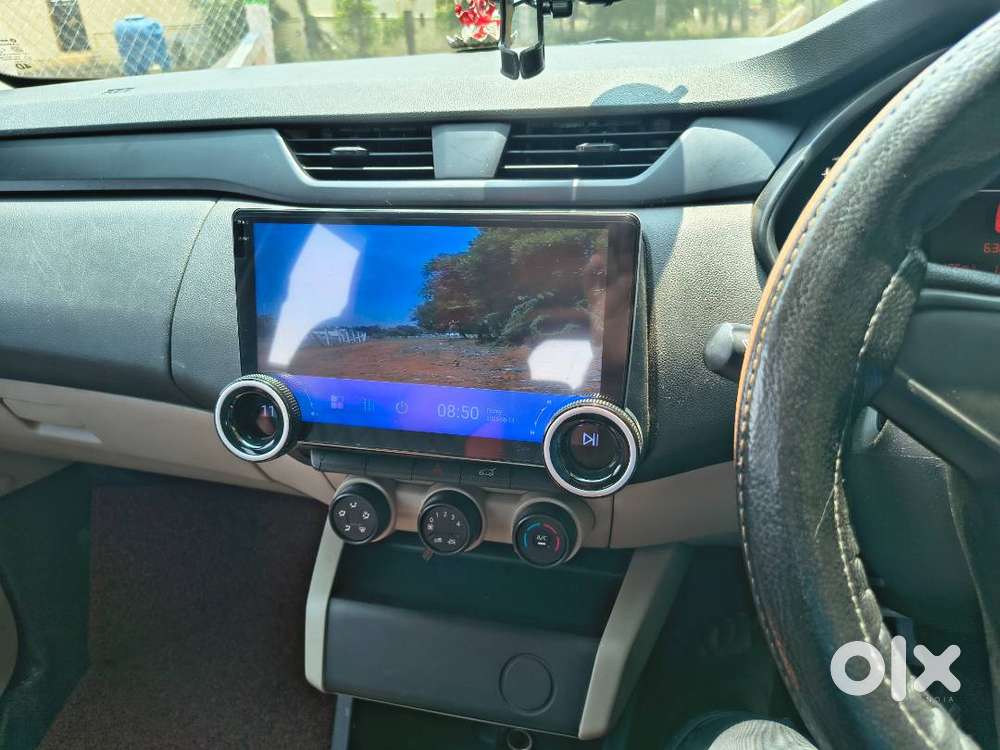 Renault Triber Rxe 2021