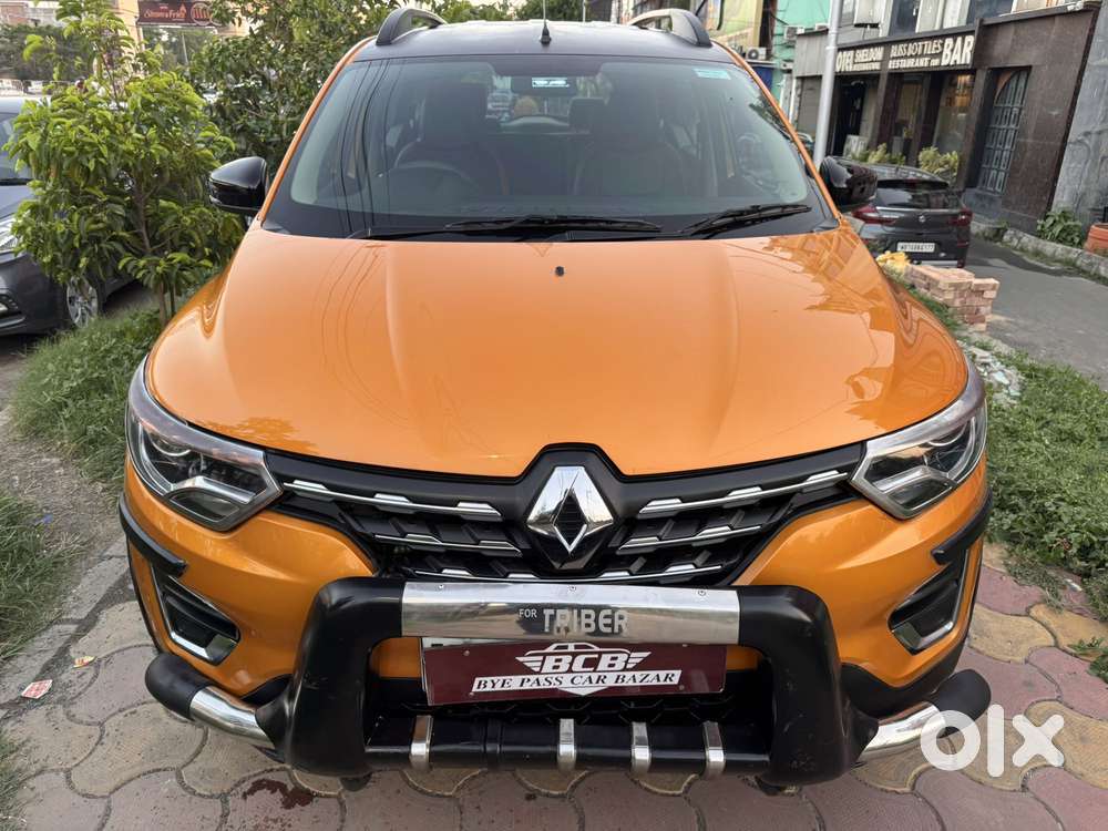 Renault Triber Rxz, 2022, Petrol