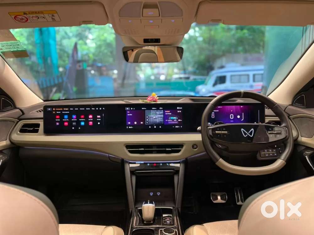 Mahindra Xev 9e Three B79 Kwh, 2025, Electric