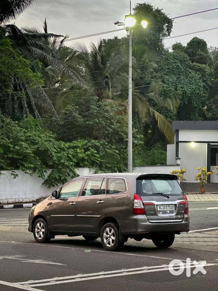 Well Maintained Orginal Kerala Innova
