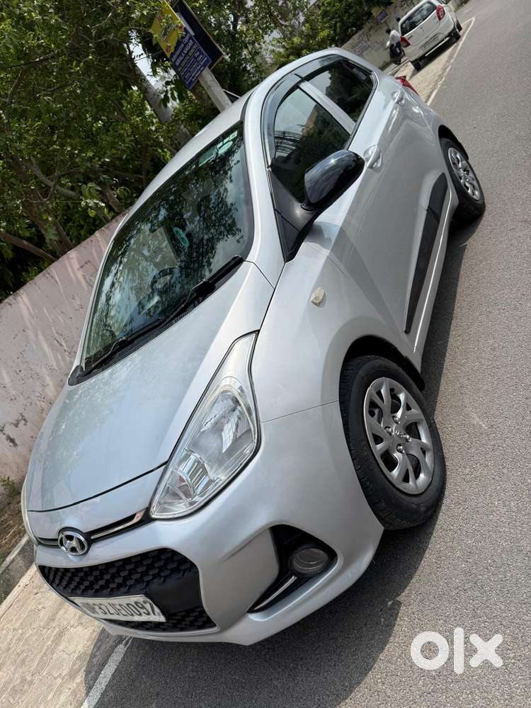Hyundai Grand I10 Sportz Celebration Edition, 2017, Diesel
