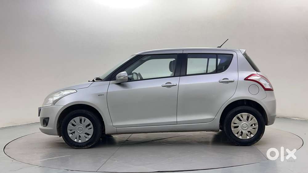 Maruti Suzuki Swift VVT VXI, 2013, Petrol