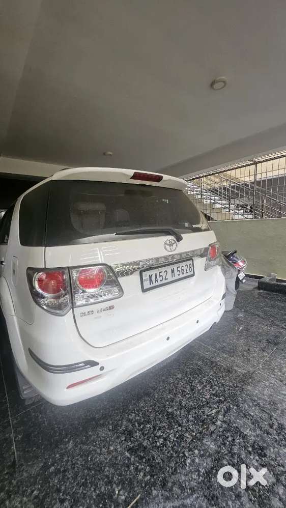 Toyota Fortuner 2012 Diesel