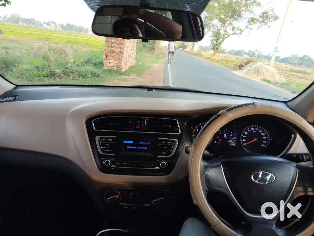 Hyundai I20 2018 Petrol 29937 Km Driven