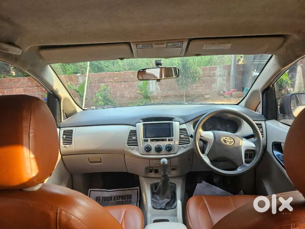 Toyota Innova Diesel 2012