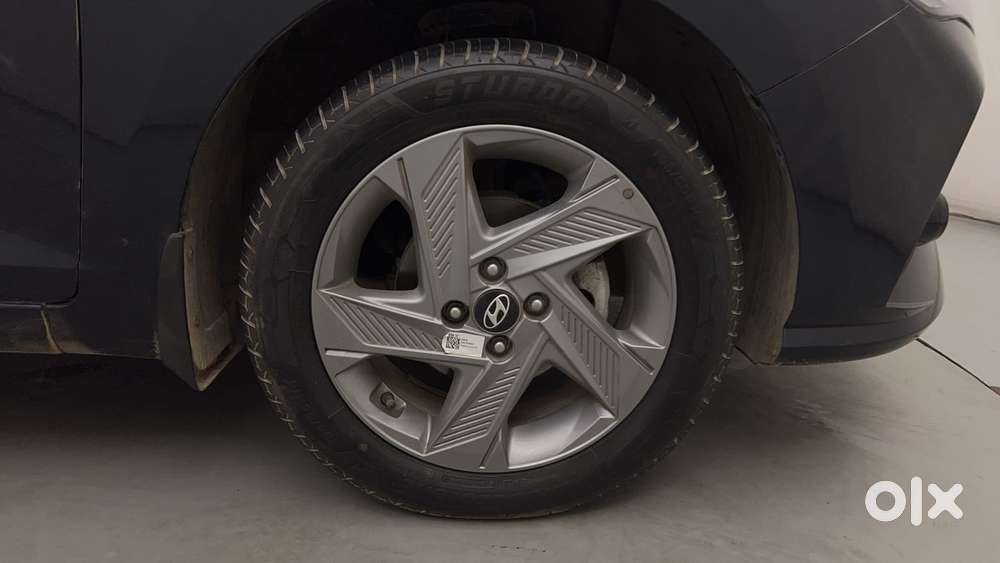 Hyundai Verna 1.5 Sx Vtvt Ivt, 2022, Petrol