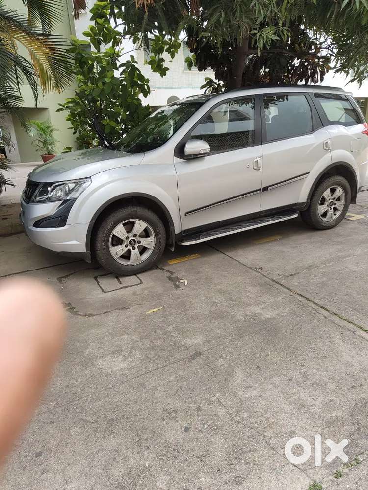 Mahindra XUV500 2.2 2017