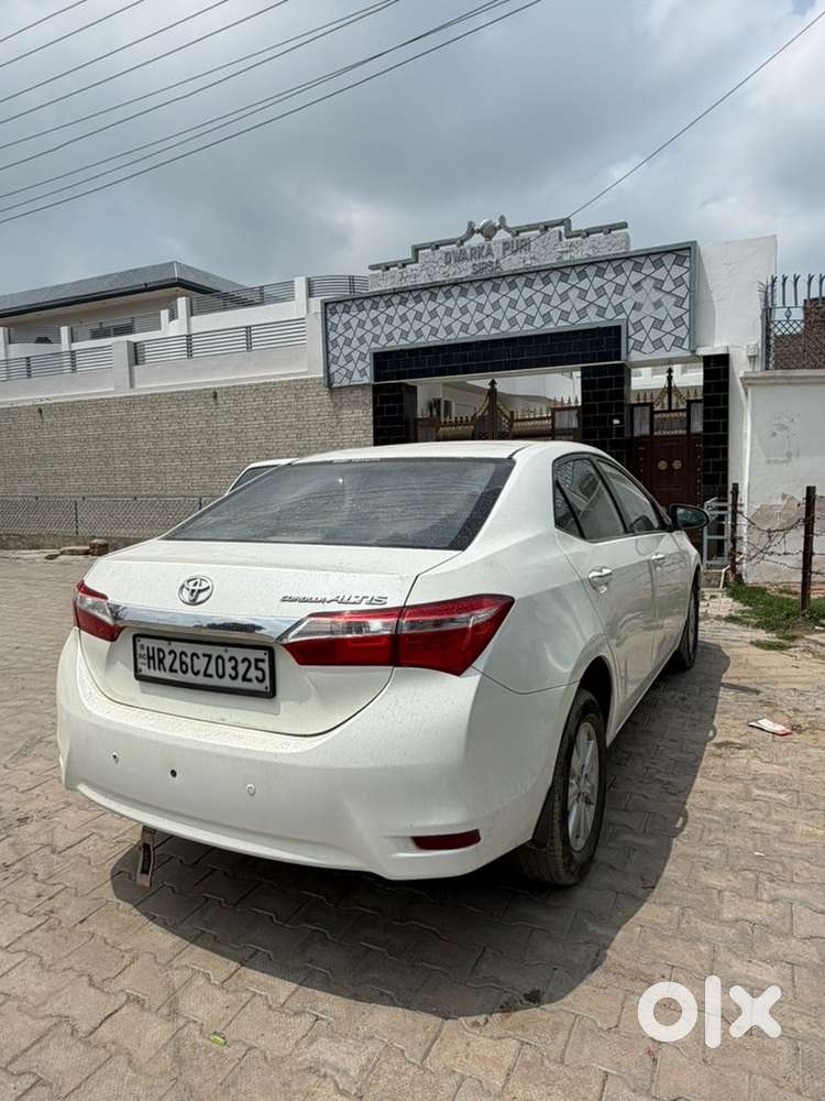 Toyota Corolla Altis 2016