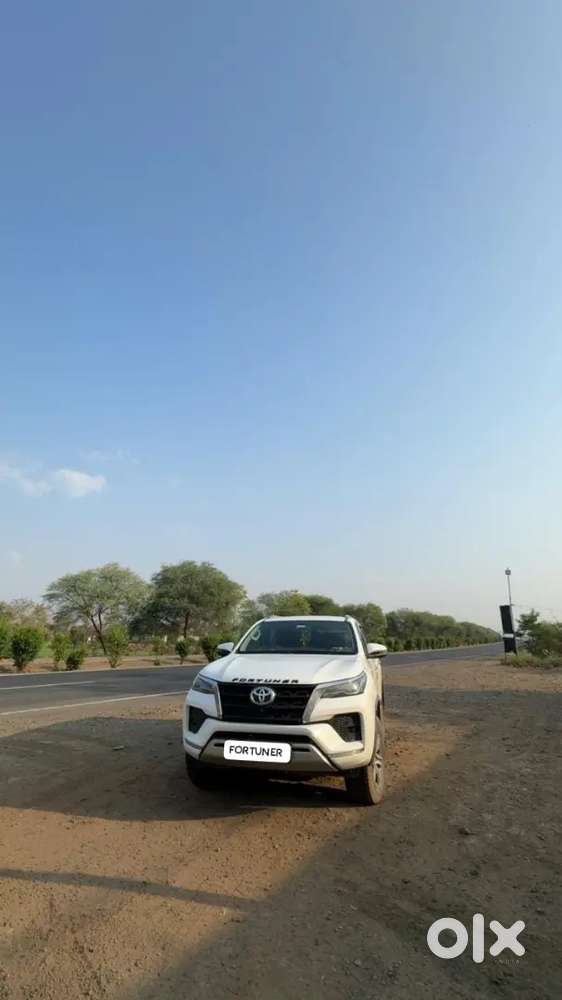 Toyota Fortuner 2022 Diesel Well Maintained