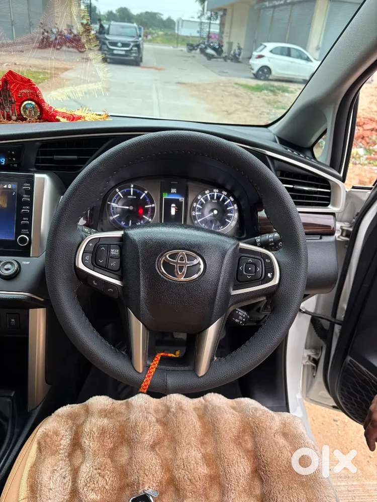 Toyota Innova Crysta 2024 Diesel 33000 Km Driven