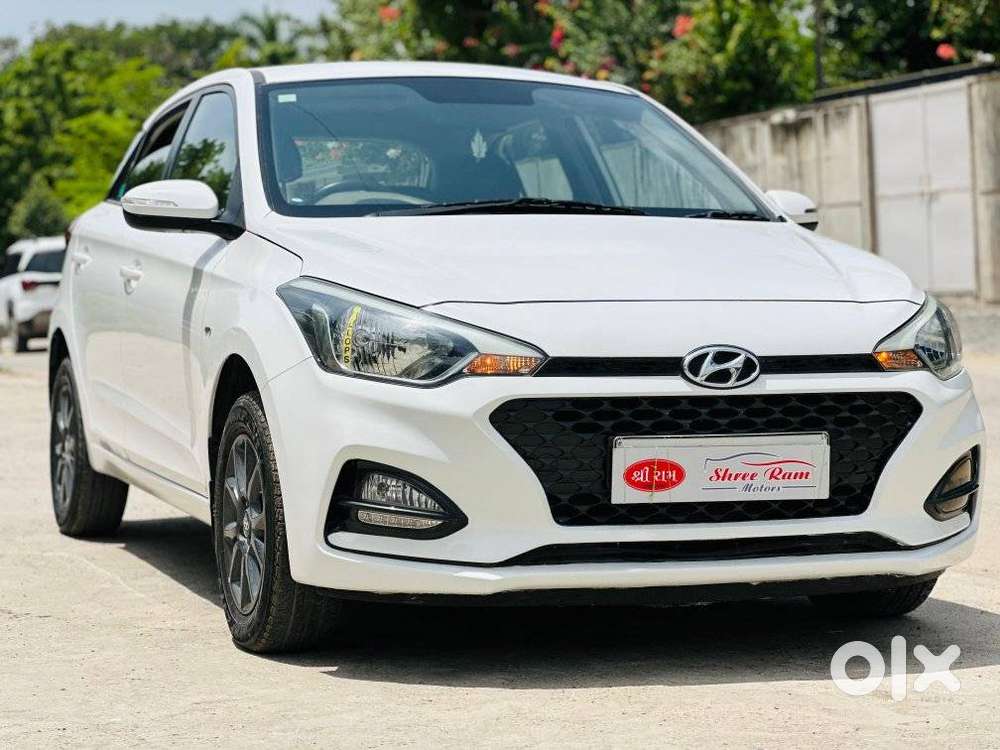 Hyundai I20 Petrol Cvt Asta, 2018, Petrol
