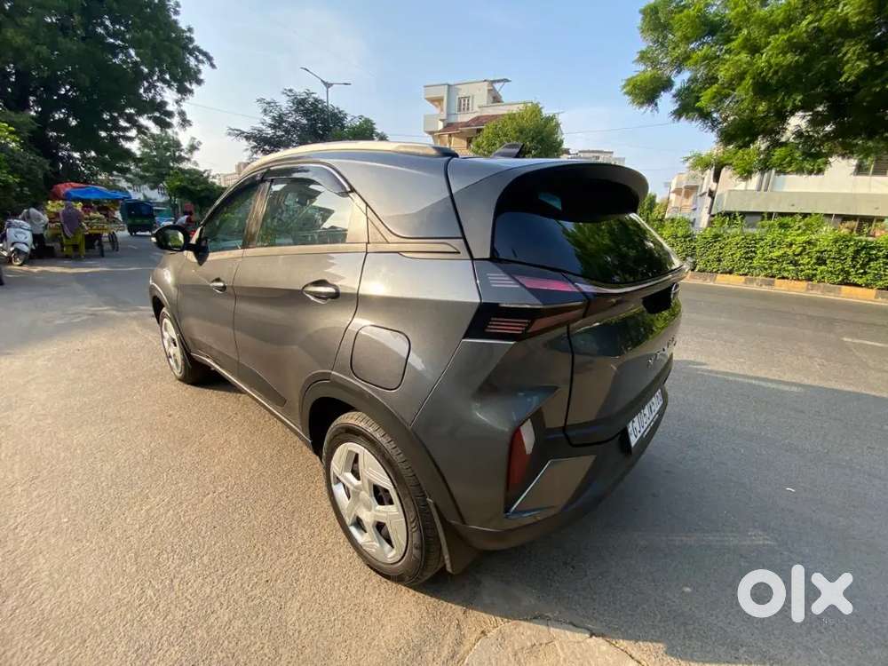 Tata Nexon Petrol 2026