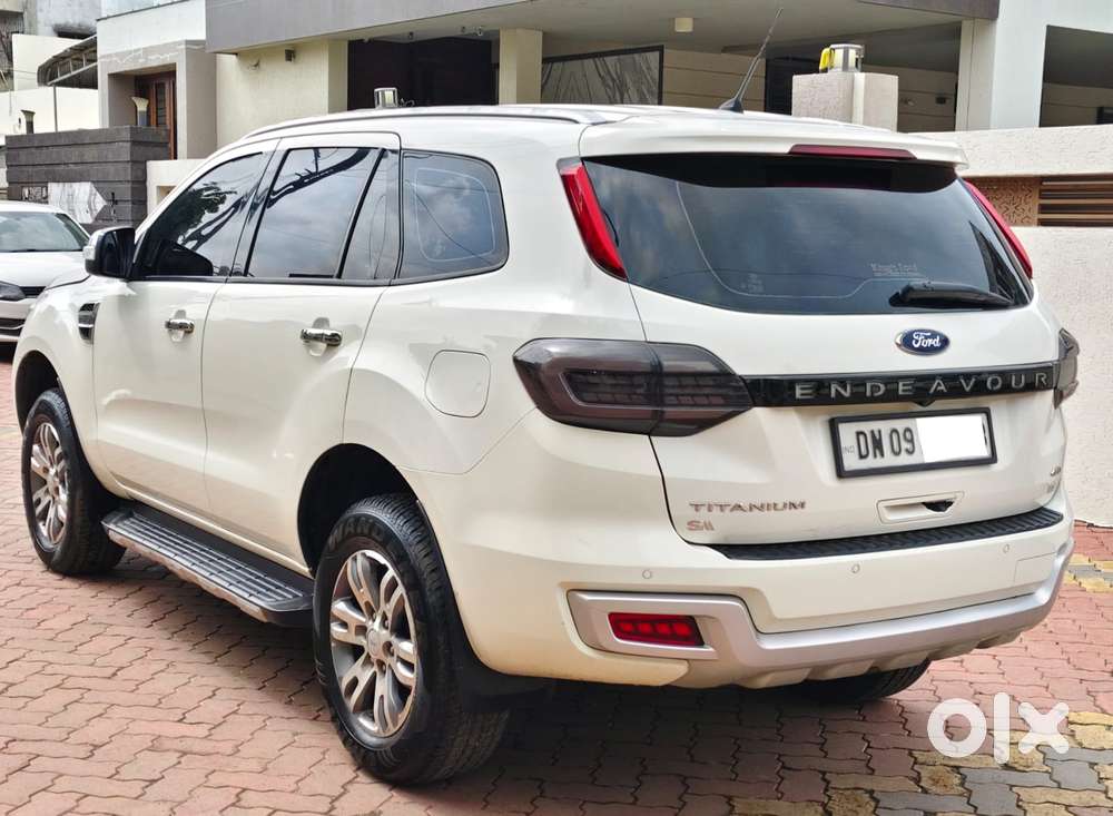 Ford Endeavour 3.2 Titanium At 4x4, 2017, Diesel