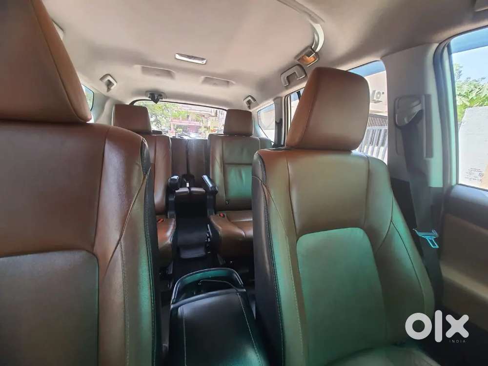 Toyota Innova Crysta 2017 Diesel Automatic. 2.8z Automatic