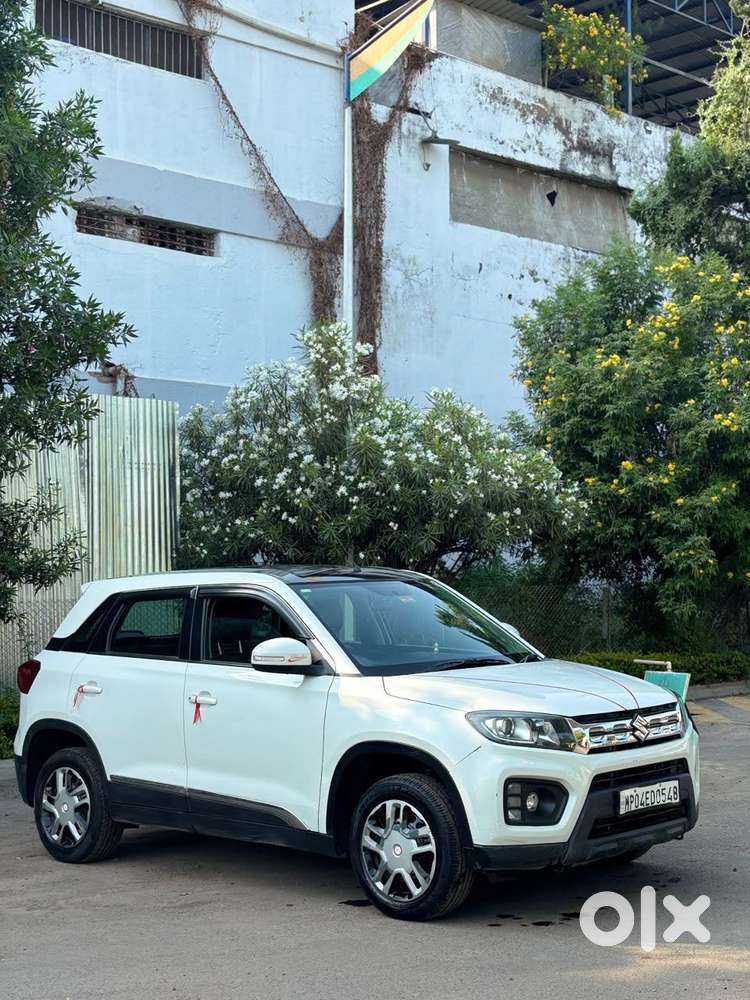 Maruti Suzuki Brezza 1.5 Lxi Smart Hybrid, 2022, Petrol