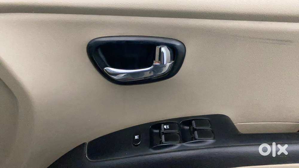 Hyundai I10 Sportz 1.1l, 2016, Petrol