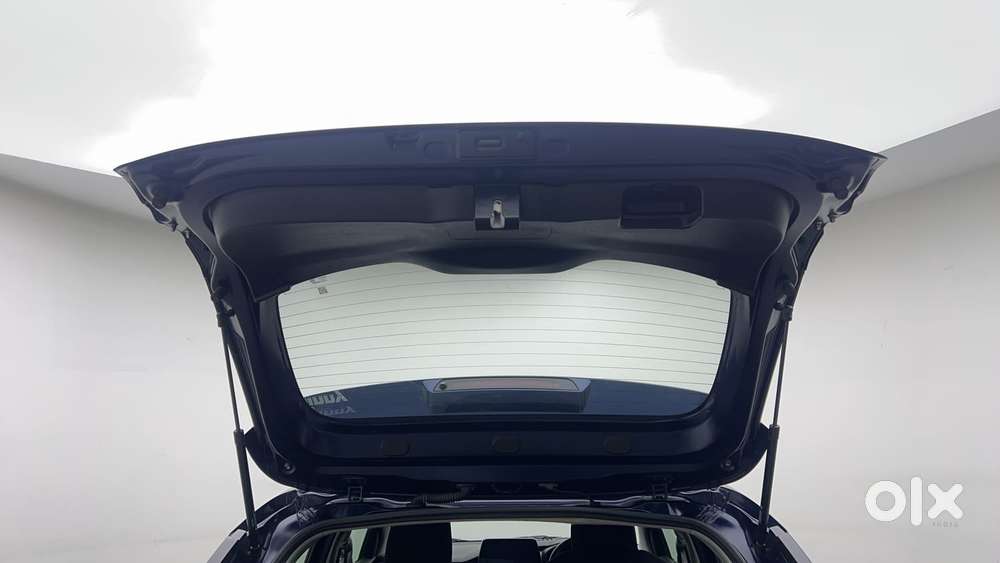 Maruti Suzuki Fronx Alpha 1.0l Turbo Mt, 2023, Petrol