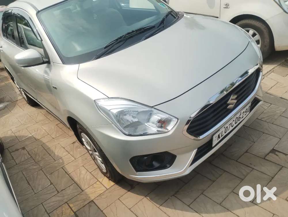 Maruti Suzuki Dzire 2018 Petrol 33000 Km Driven