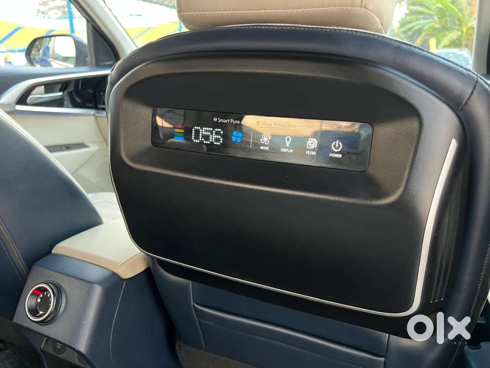 Kia Carens 1.5 Luxury Plus Turbo Dct 7 Str, 2022, Petrol