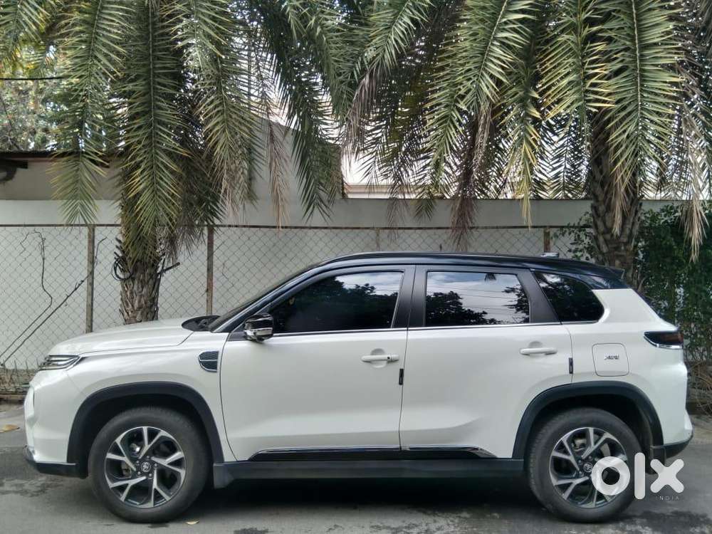 Toyota Urban Cruiser Hyryder 1.5 V Neo Drive, 2023, Petrol